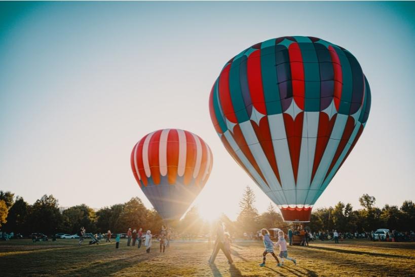 How Does Temperature Affect Hot Air Balloons?